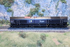 Esu-Class-77-Zwart
